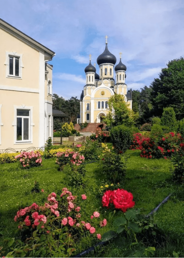 Любов Сидоренко